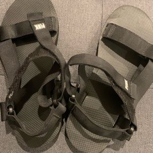 Pink black Velcro sandals